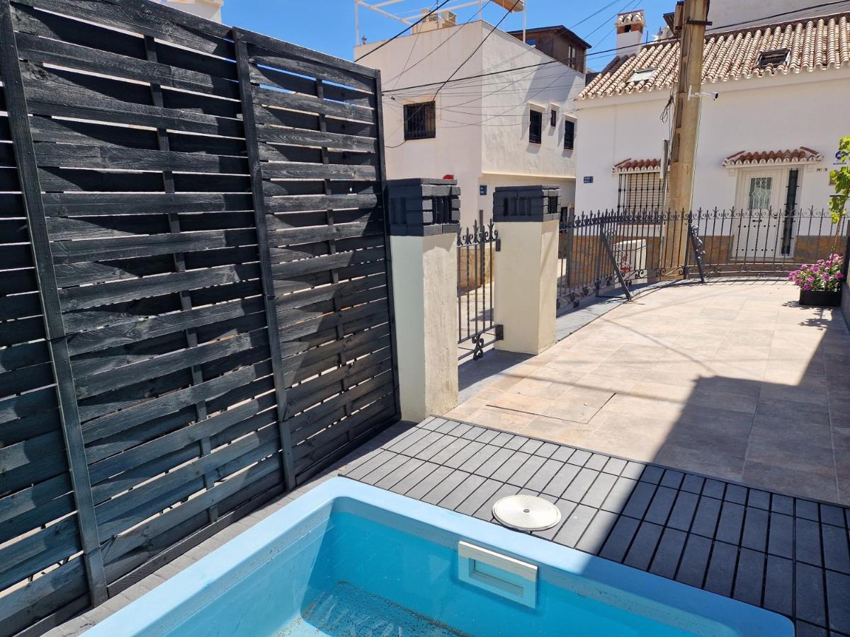 Del Parque Flats Balneario De Pina Villa Málaga Dış mekan fotoğraf